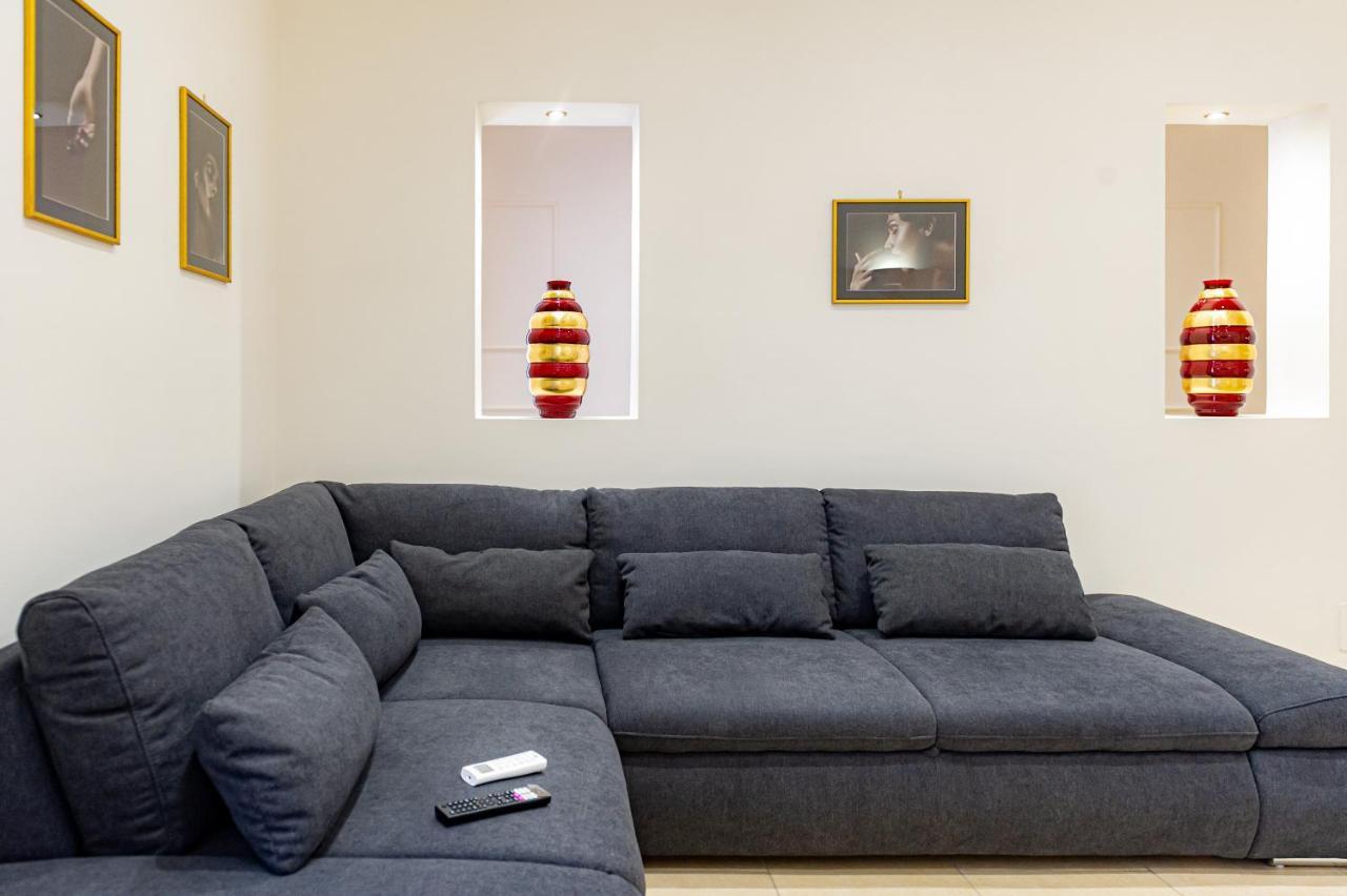 Internotre Luxury Apartment Bari Esterno foto